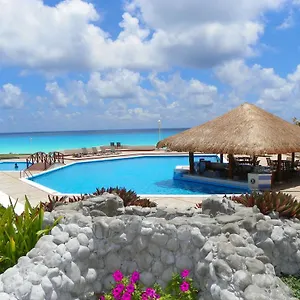 https://cancun-beach-aparthotel-by-las-brisas.quintano-roohotels.com
