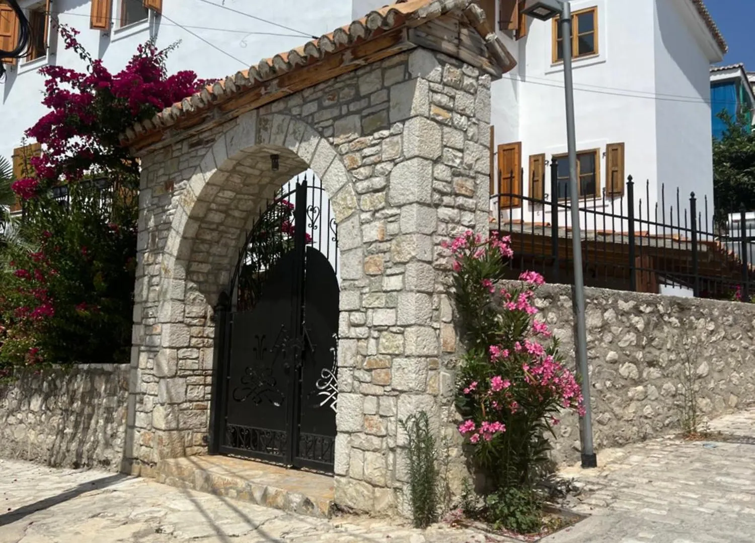 Old Town Hotel Dhermi